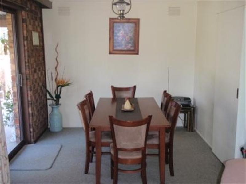 210 Highlands Road, Seymour VIC 3660