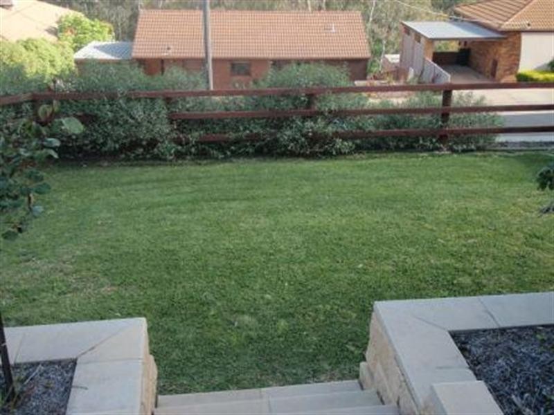 21 Hanley Crescent, Seymour VIC 3660