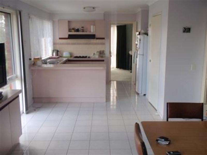 21 Hanley Crescent, Seymour VIC 3660