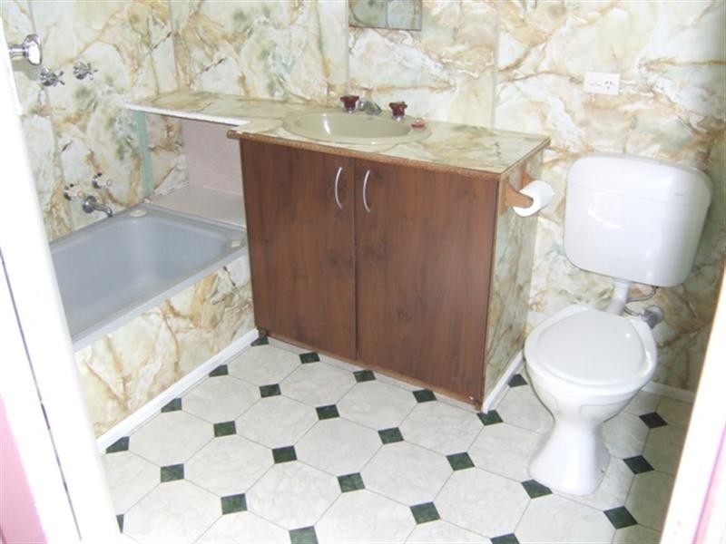 4 Don Court, Seymour VIC 3660