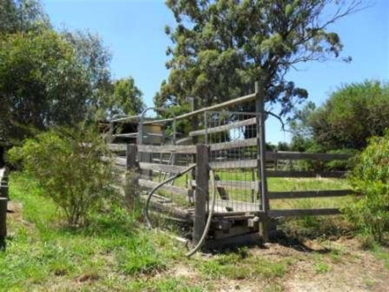 10 Kelly Court, Seymour VIC 3660