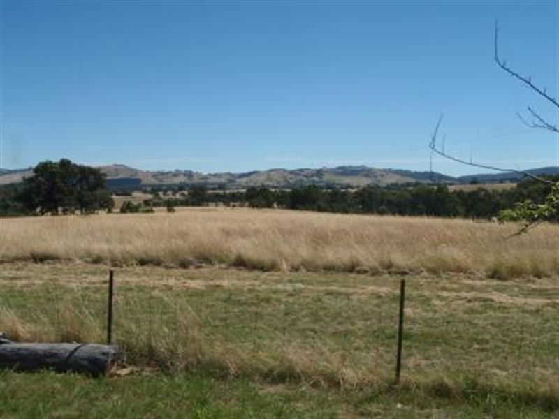 875 Kobyboyn Road, Seymour VIC 3660