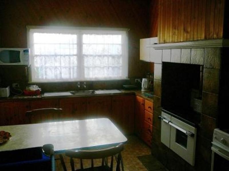 141 Anzac Avenue, Seymour VIC 3660