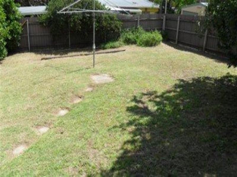 4 Delhi Street, Seymour VIC 3660