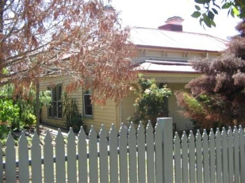 40 Goulburn Street, Seymour VIC 3660