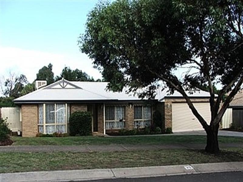 25 Hopkins Way, Wallan VIC 3756