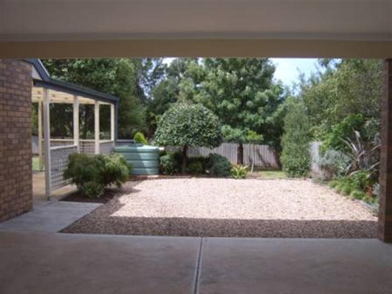 25 Hopkins Way, Wallan VIC 3756