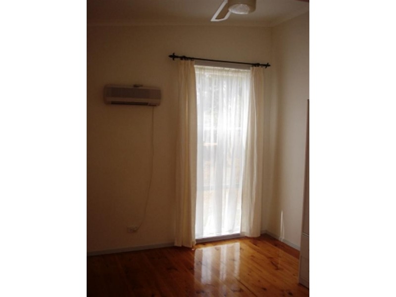 54 Martindale Crescent, Seymour VIC 3660