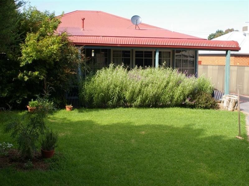 28 Butler Street, Seymour VIC 3660