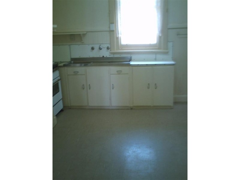 83 High Street, Seymour VIC 3660