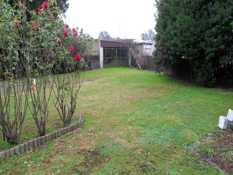 7 President Street, Seymour VIC 3660