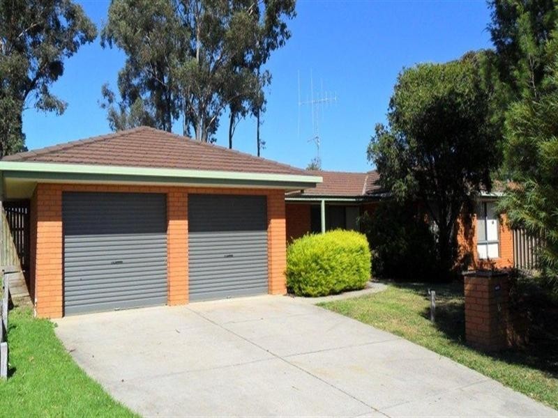 18 Coughlin Court, Seymour VIC 3660