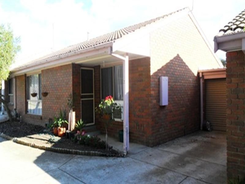 2/115 Tarcombe Road, Seymour VIC 3660