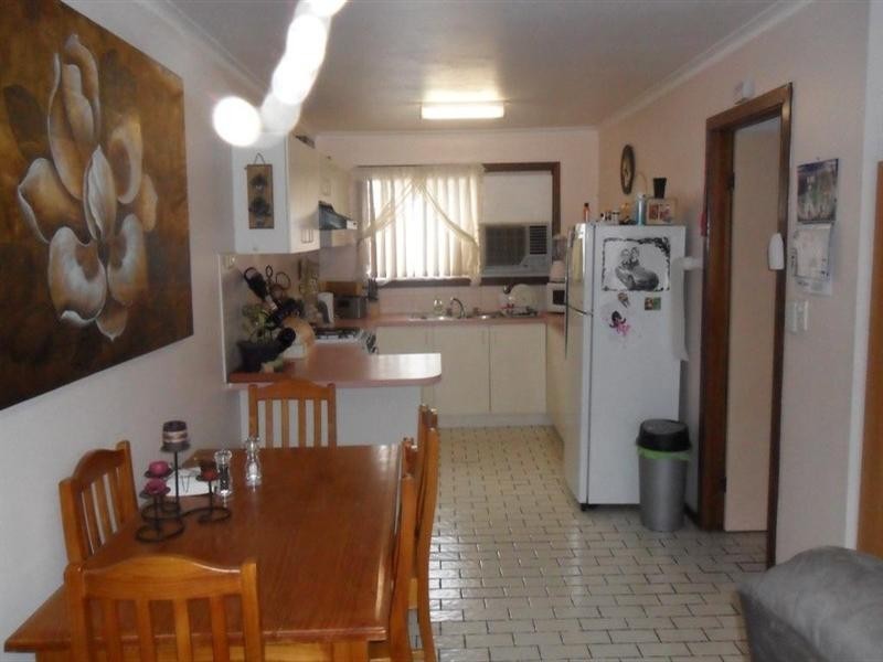 2/115 Tarcombe Road, Seymour VIC 3660