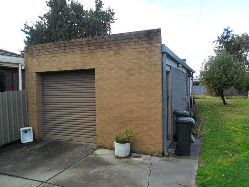 10B Oak Street, Seymour VIC 3660