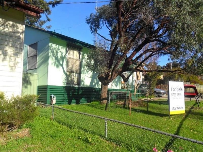 5 Smith Street, Seymour VIC 3660