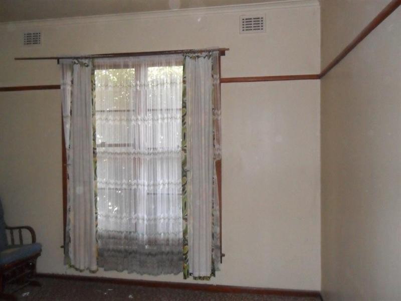 30 Heywood Crescent, Seymour VIC 3660