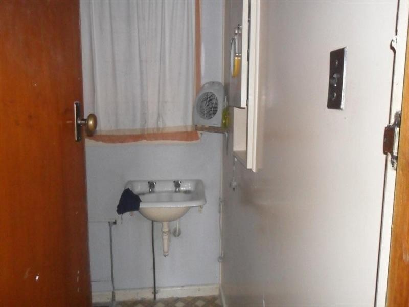 30 Heywood Crescent, Seymour VIC 3660