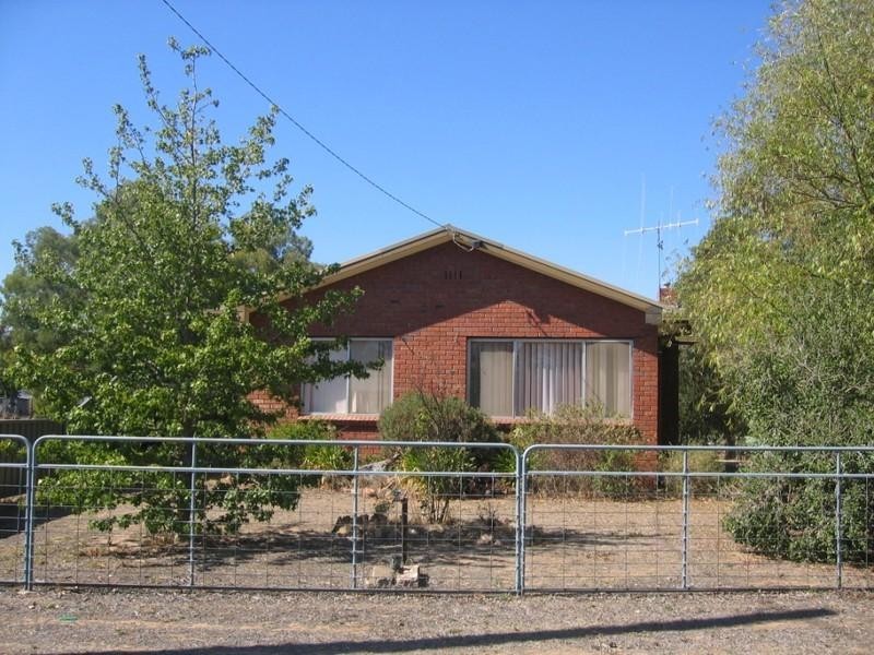 10 Smyth Street, Avenel VIC 3664