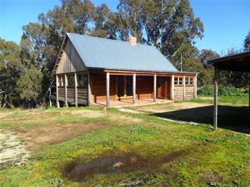 239A Ewing Road, Avenel VIC 3664