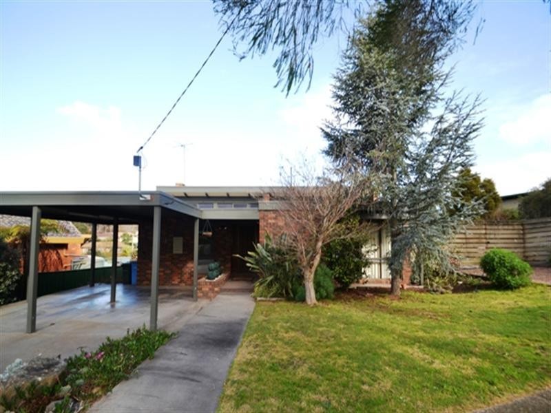 11 Priestley, Seymour VIC 3660