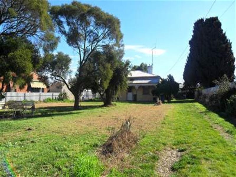 79 High Street, Seymour VIC 3660