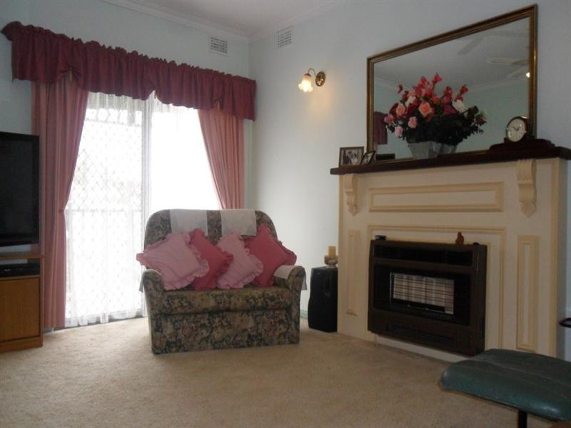 11 Jordon Street, Seymour VIC 3660