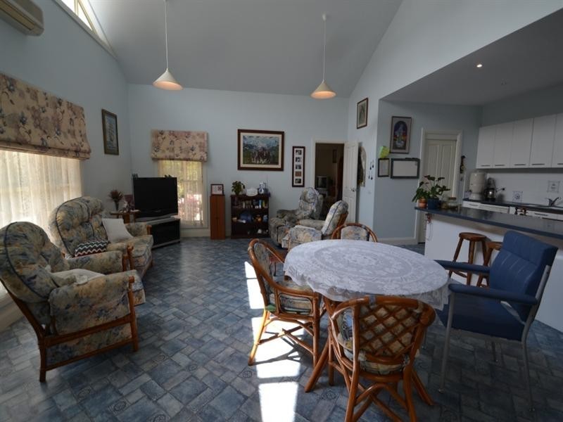 38 Livingstone Street, Avenel VIC 3664