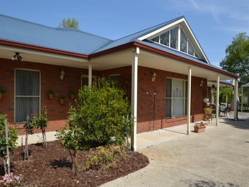 38 Livingstone Street, Avenel VIC 3664