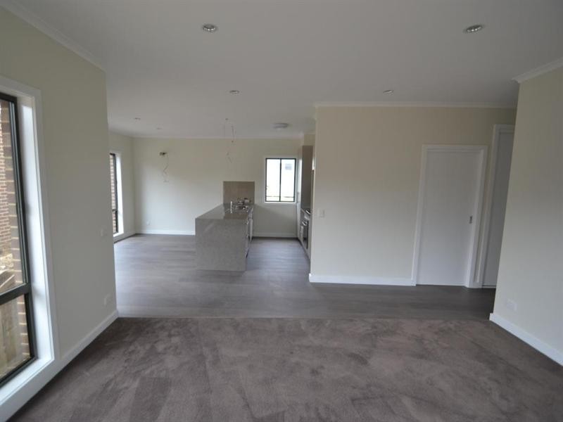 4/8 President Street, Seymour VIC 3660