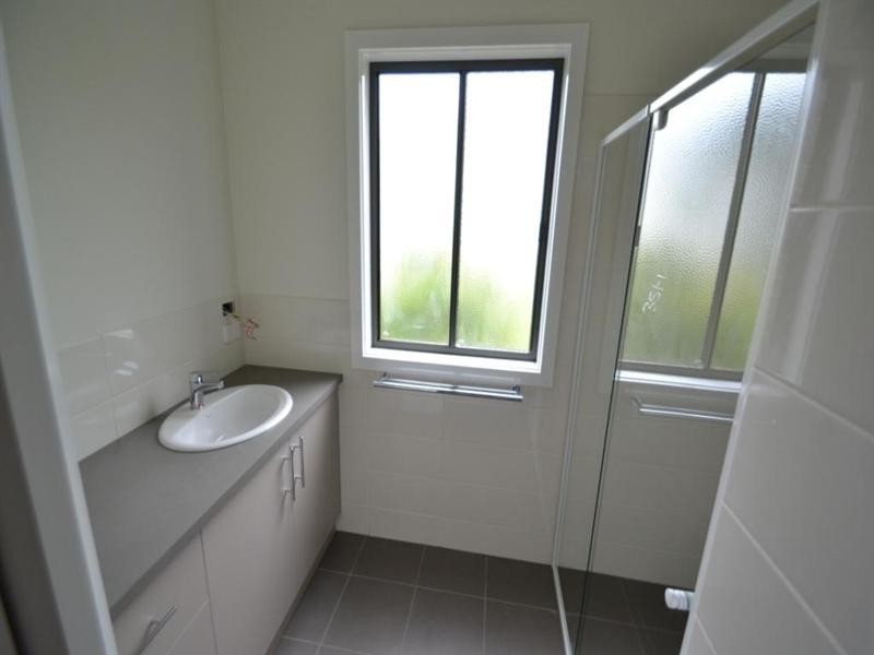 4/8 President Street, Seymour VIC 3660