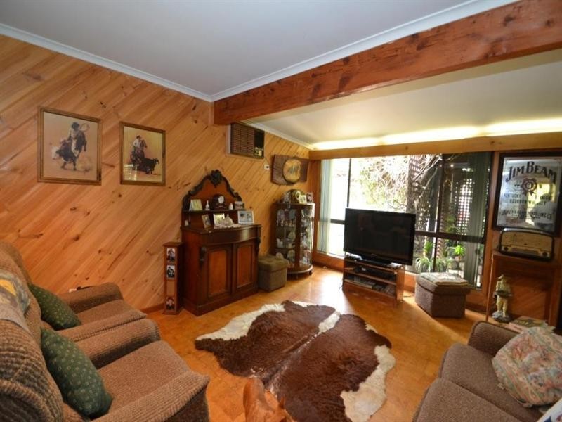 285 Bromfields Road, Seymour VIC 3660
