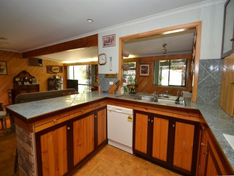 285 Bromfields Road, Seymour VIC 3660