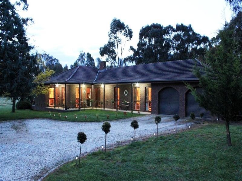 81 Redbank Road, Seymour VIC 3660