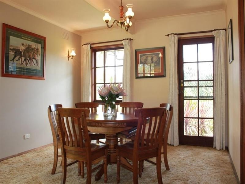 81 Redbank Road, Seymour VIC 3660