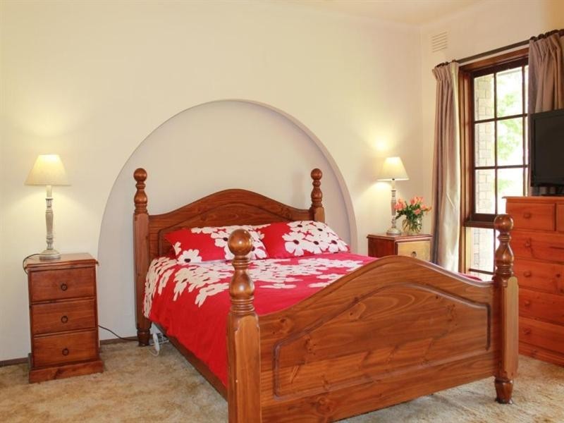 81 Redbank Road, Seymour VIC 3660