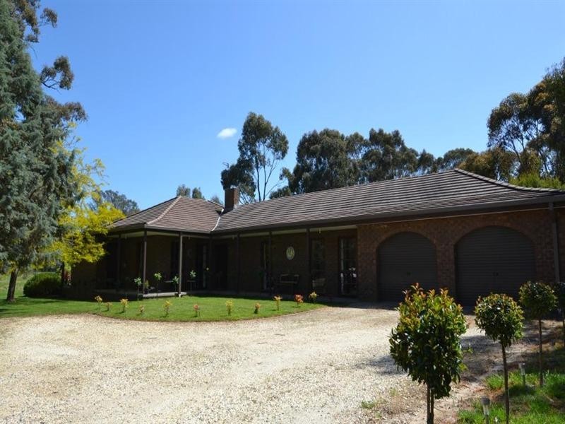 81 Redbank Road, Seymour VIC 3660