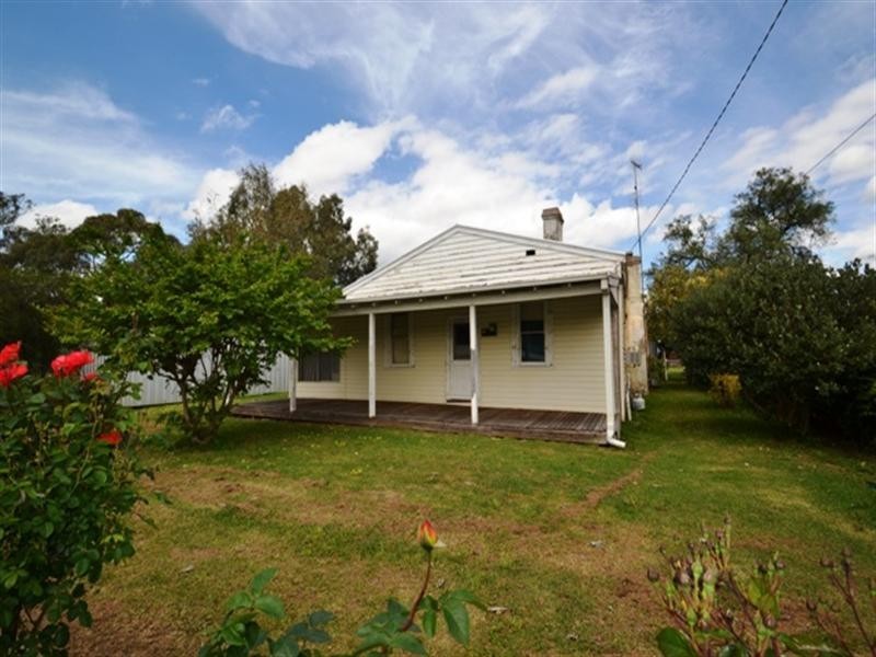 4 Smyth Street, Avenel VIC 3664