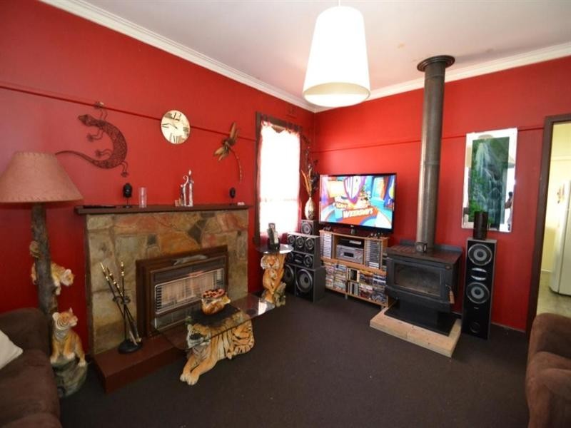 31 Morison Crescent, Seymour VIC 3660
