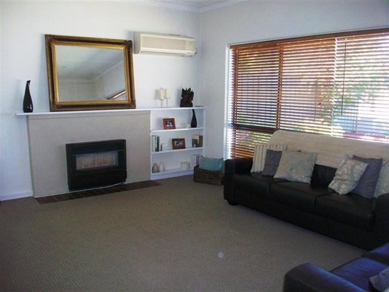 51 Loco Street, Seymour VIC 3660