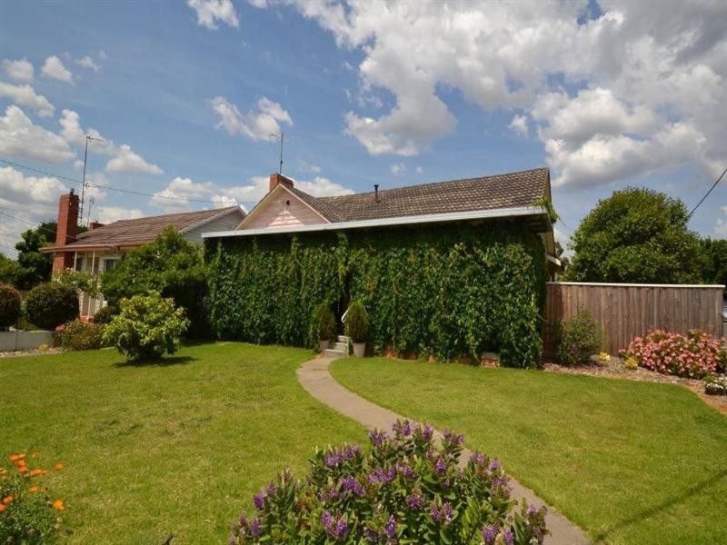 45 Anglesey Street, Seymour VIC 3660