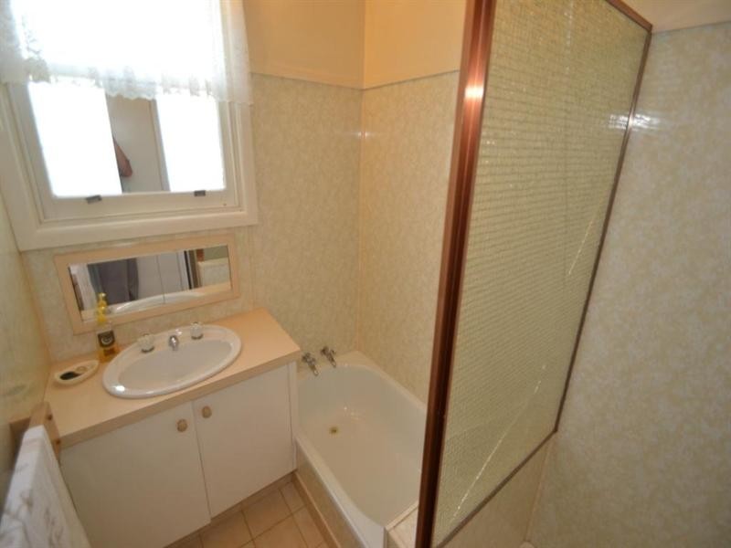 45 Anglesey Street, Seymour VIC 3660