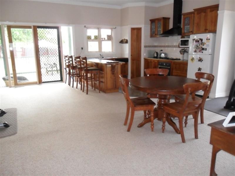 23 Park Street, Seymour VIC 3660