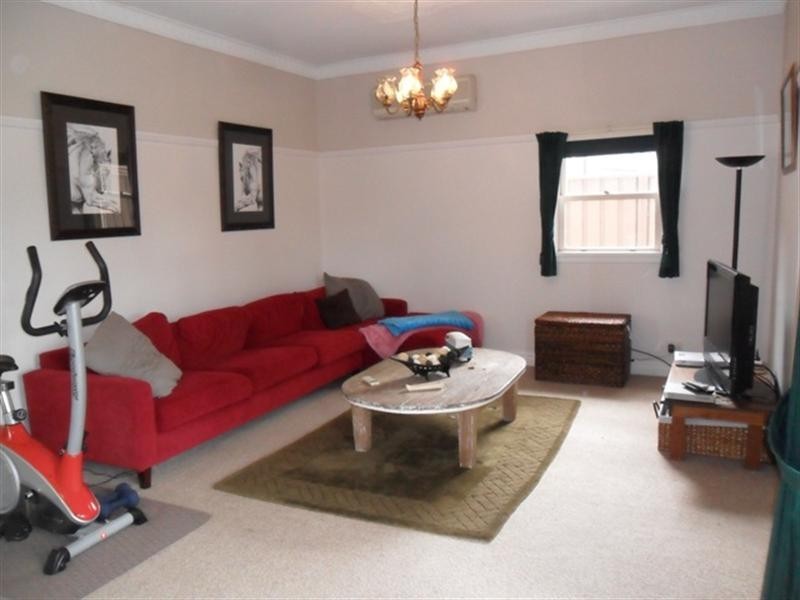 23 Park Street, Seymour VIC 3660