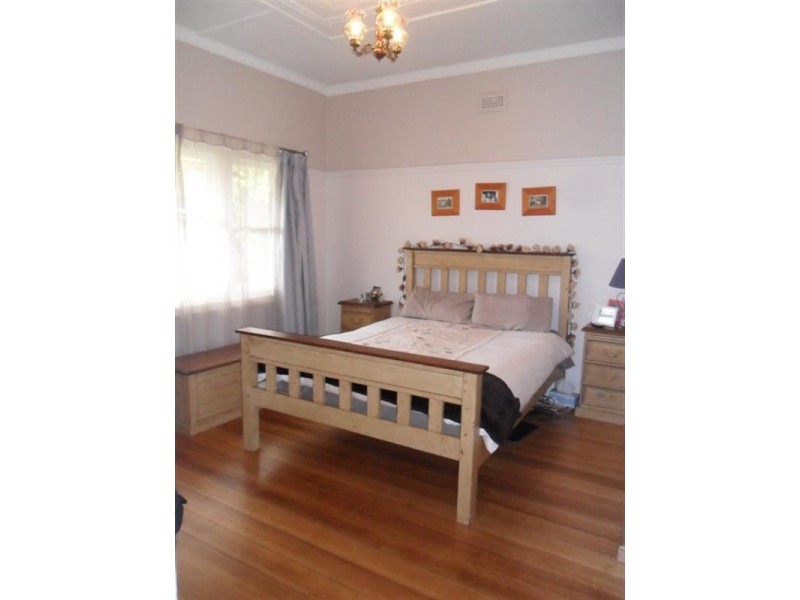 23 Park Street, Seymour VIC 3660