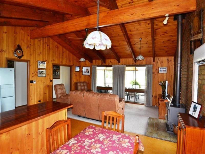 710 Telegraph, Seymour VIC 3660