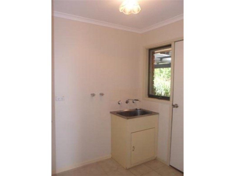 29 Hanley Crescent, Seymour VIC 3660