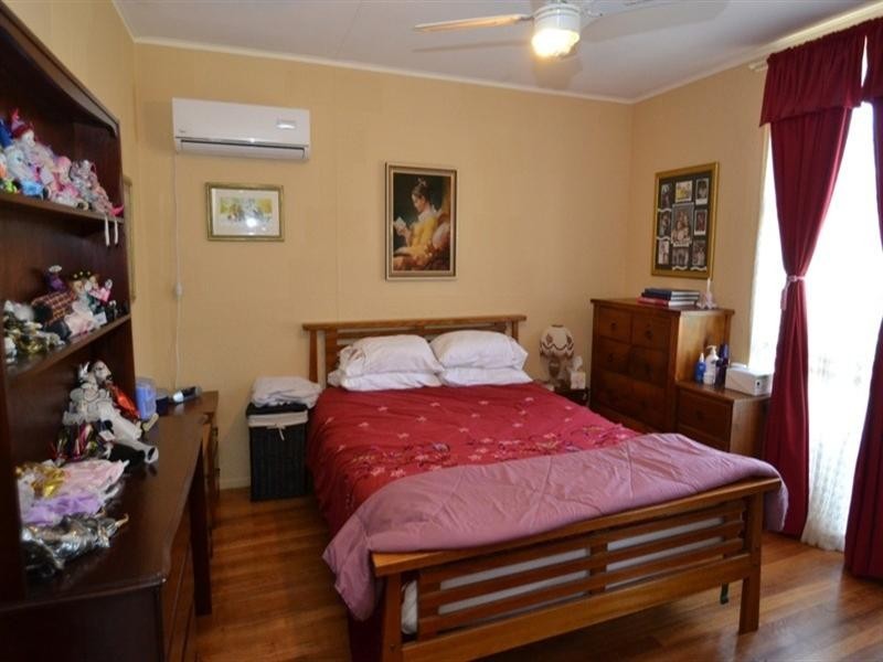 43 Martindale Crescent, Seymour VIC 3660