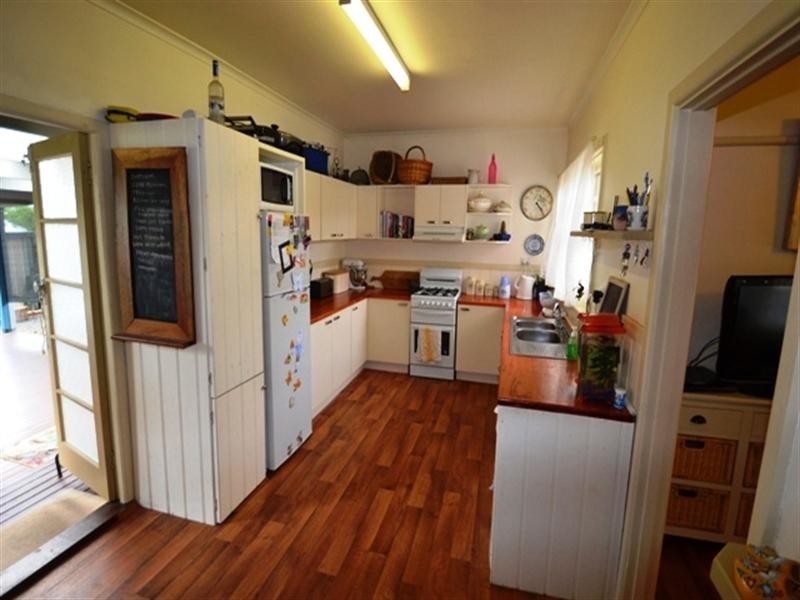 4 Alfred Street, Seymour VIC 3660