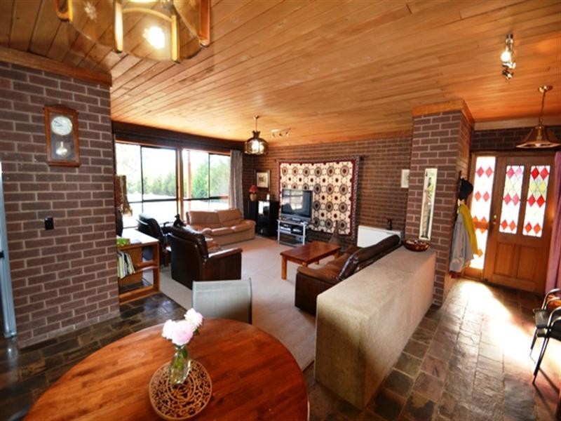 110 Dawe Road, Seymour VIC 3660